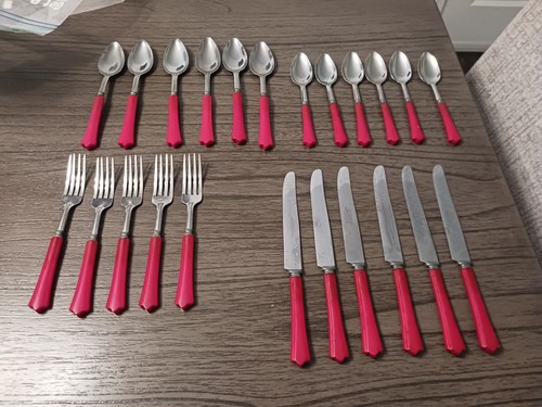 Lot vintage bakelite red - 23,