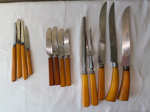 Vintage bakelite knife lot - bakelite,