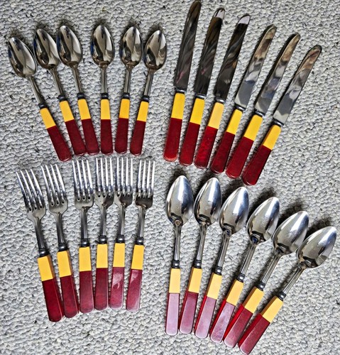 Bakelite 1930s piece - bakelite, 24-piece