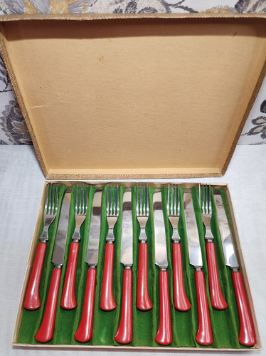 Vintage 1930s 1940s cherry - 1930s–1940s,